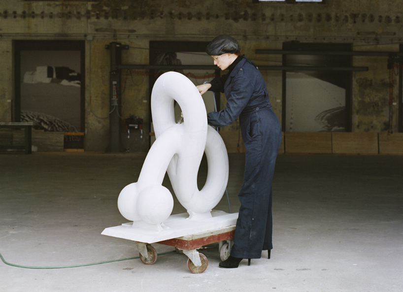 erotic sculptures made from tuscan marble used once by michaelangelo