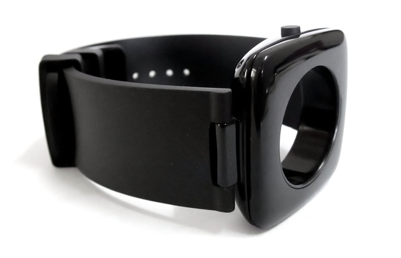 eye of the storm dialless watch by yesign studio