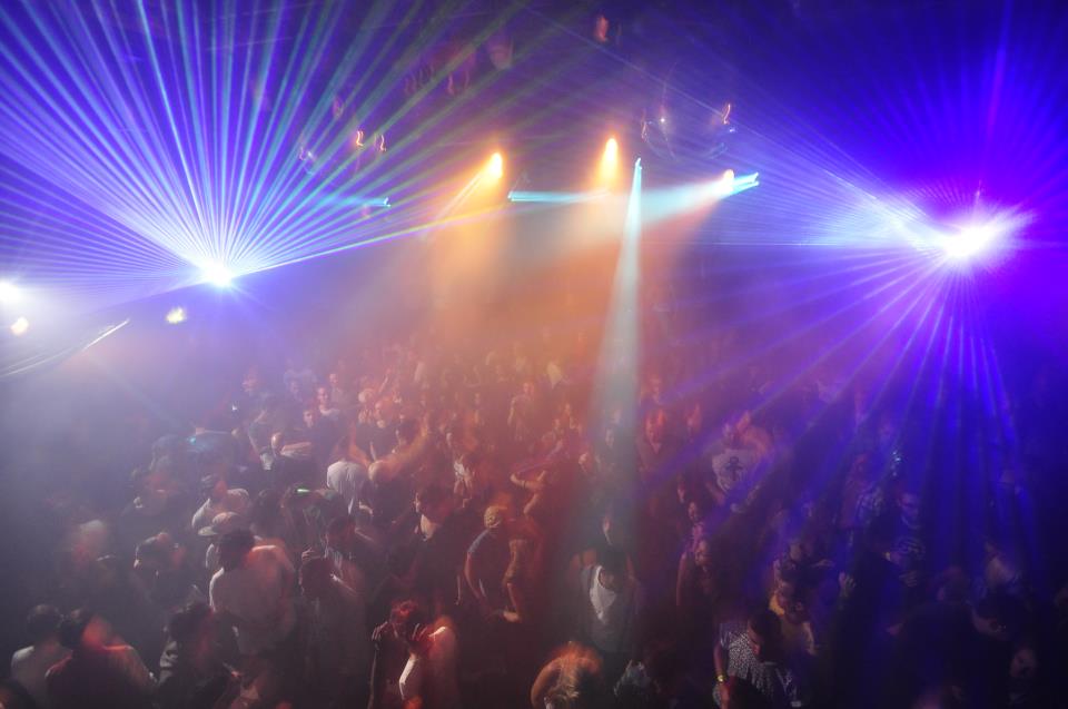 FABRIC REFRESHERS RAVE Farringdon, London Student Night Reviews DesignMyNight