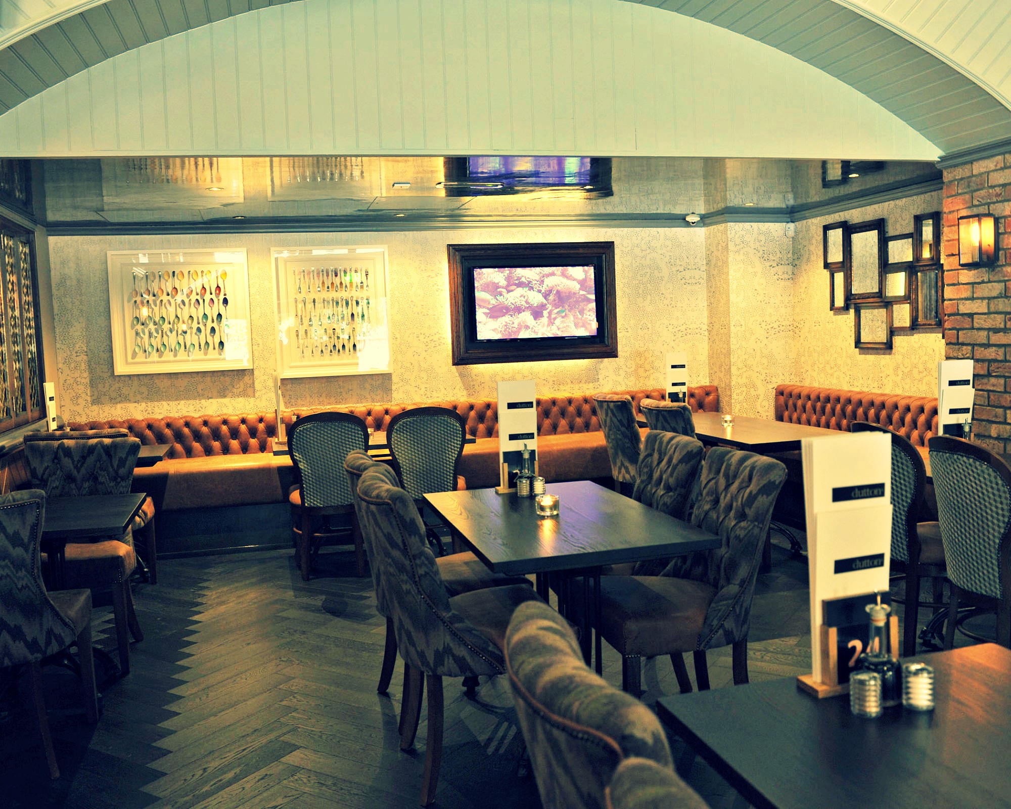 Duttons Manchester Albert Square Manchester Bar Reviews DesignMyNight