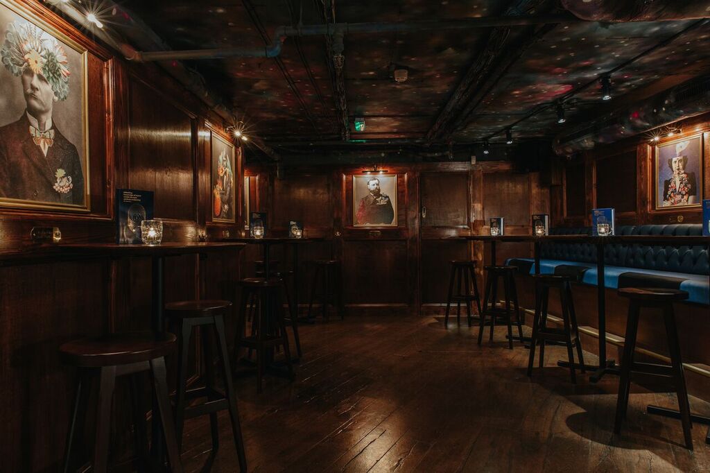 The Escapologist Covent Garden London London Bar Reviews