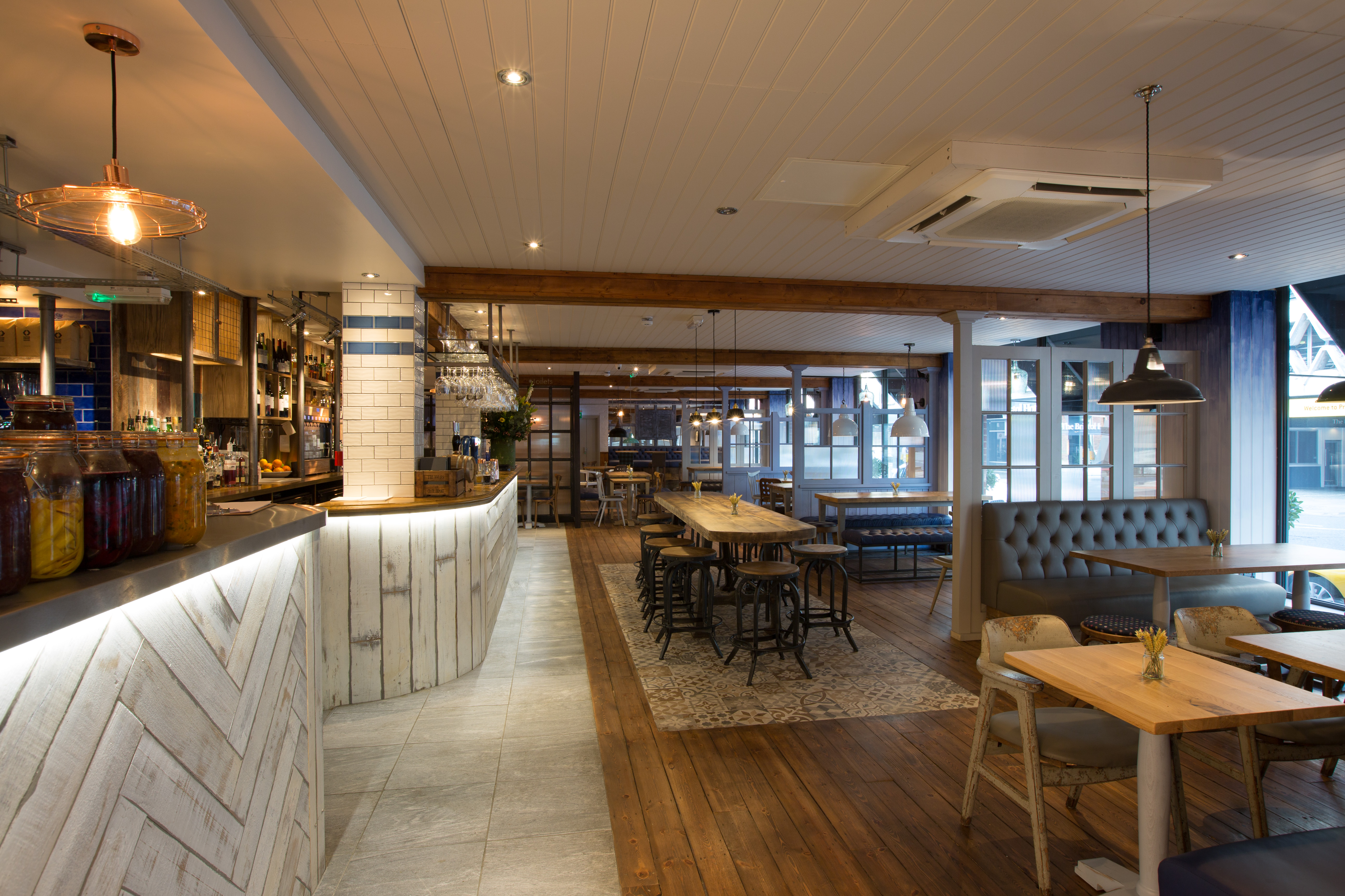 The Prince Street Social Bar & Restaurant In Bristol DesignMyNight