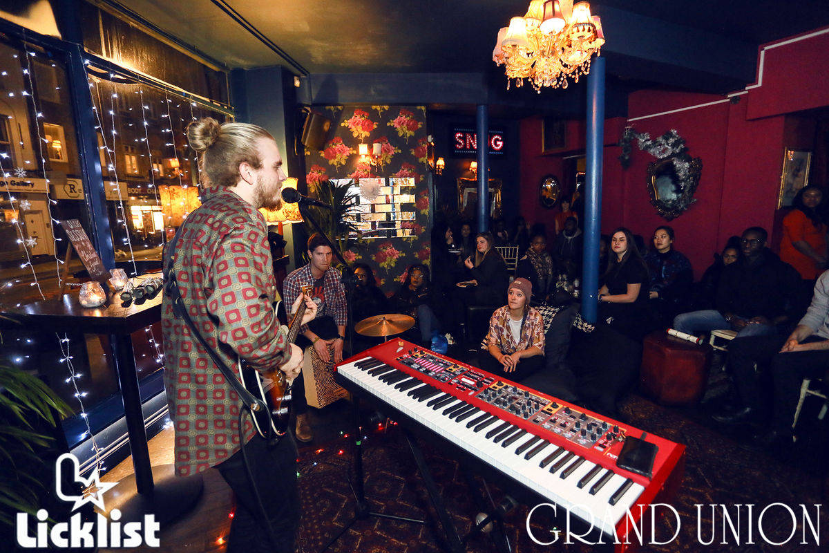 The Snug Sessions Camden, London Live Music Reviews DesignMyNight