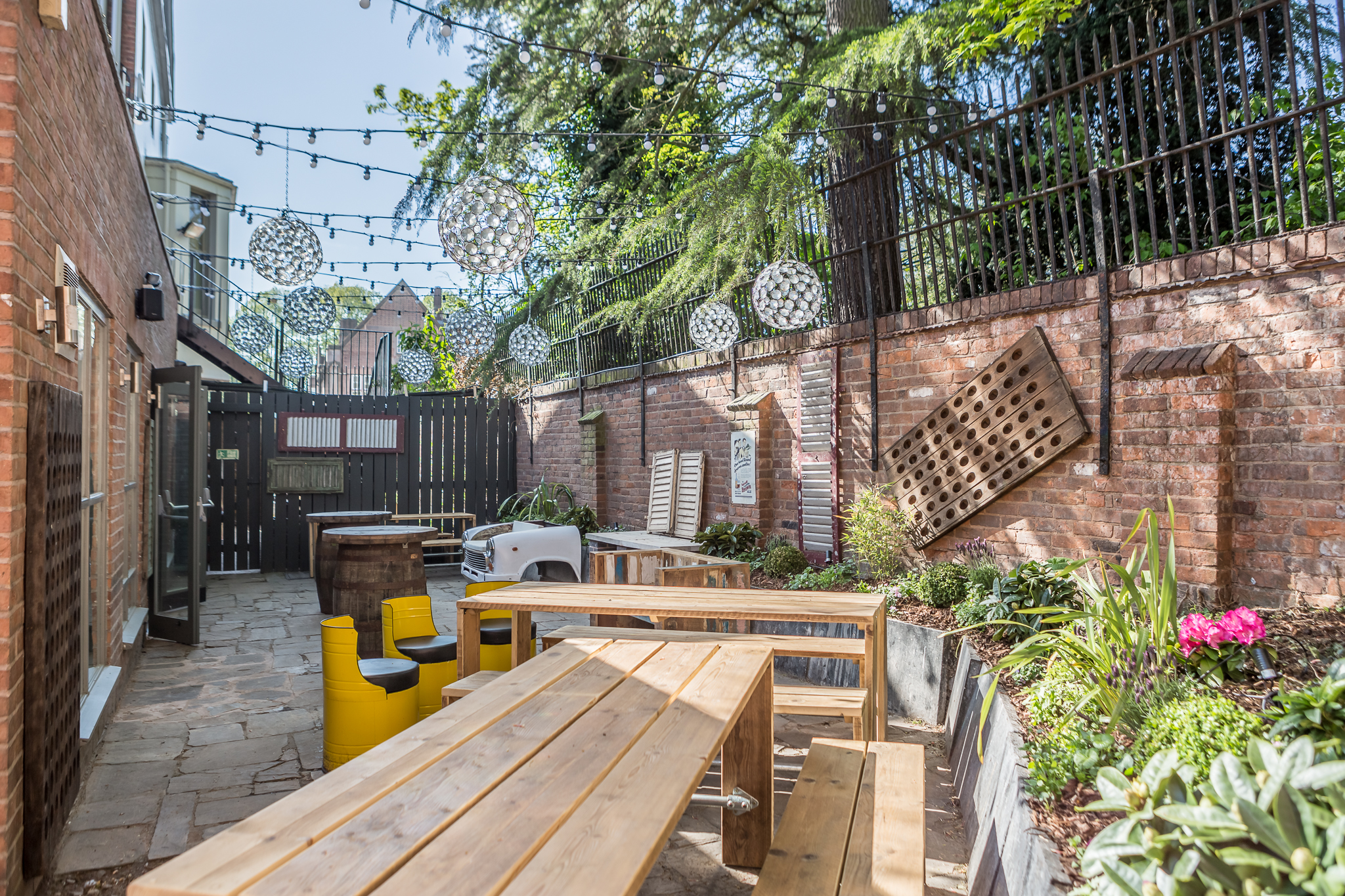 Brewhouse & Kitchen Lichfield Staffordshire Bar Reviews DesignMyNight