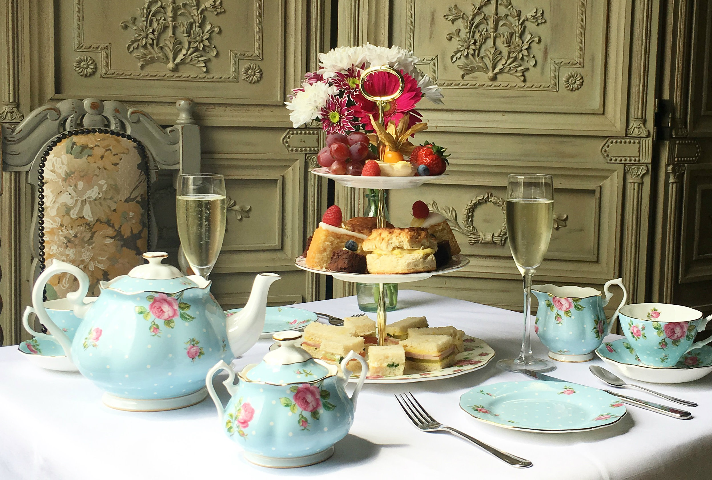 Afternoon Tea Notting Hill, London Something A Little Different