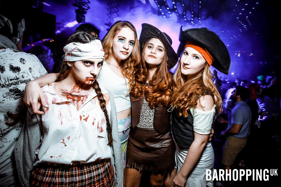 London's Biggest Halloween Pub Crawl London Bar Crawl Reviews