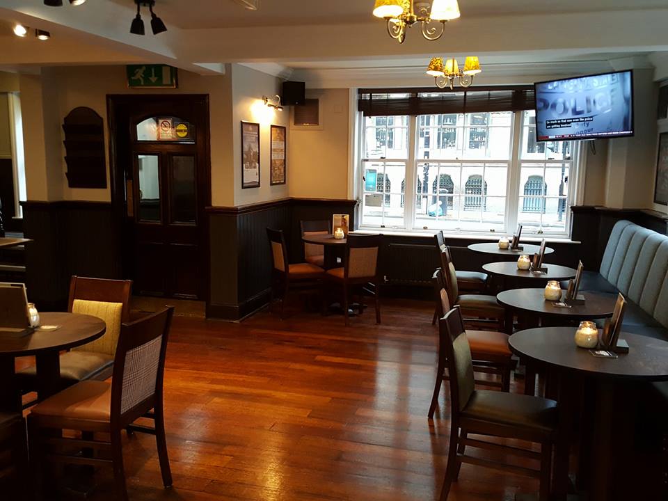 The Old Monkey Oxford Road Manchester Pub Reviews DesignMyNight