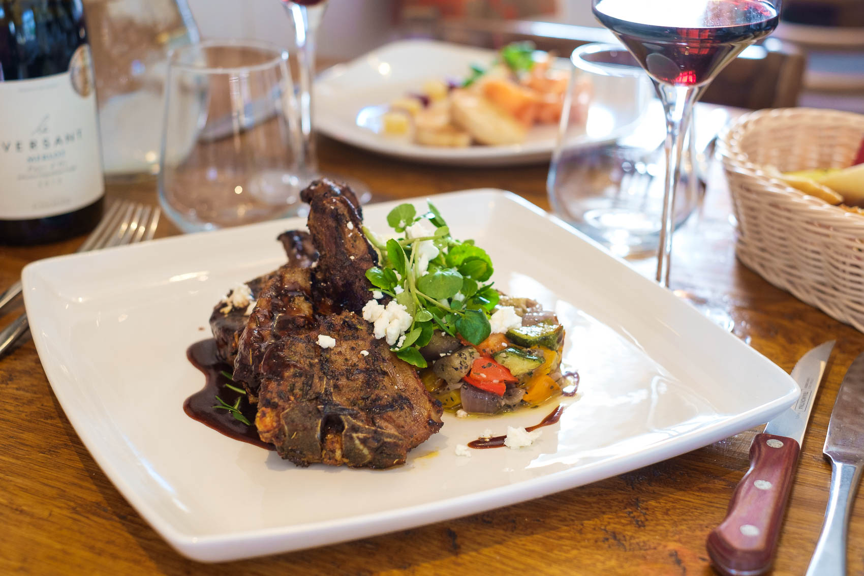 The Hare and Hounds Claygate Claygate Pubs Reviews DesignMyNight