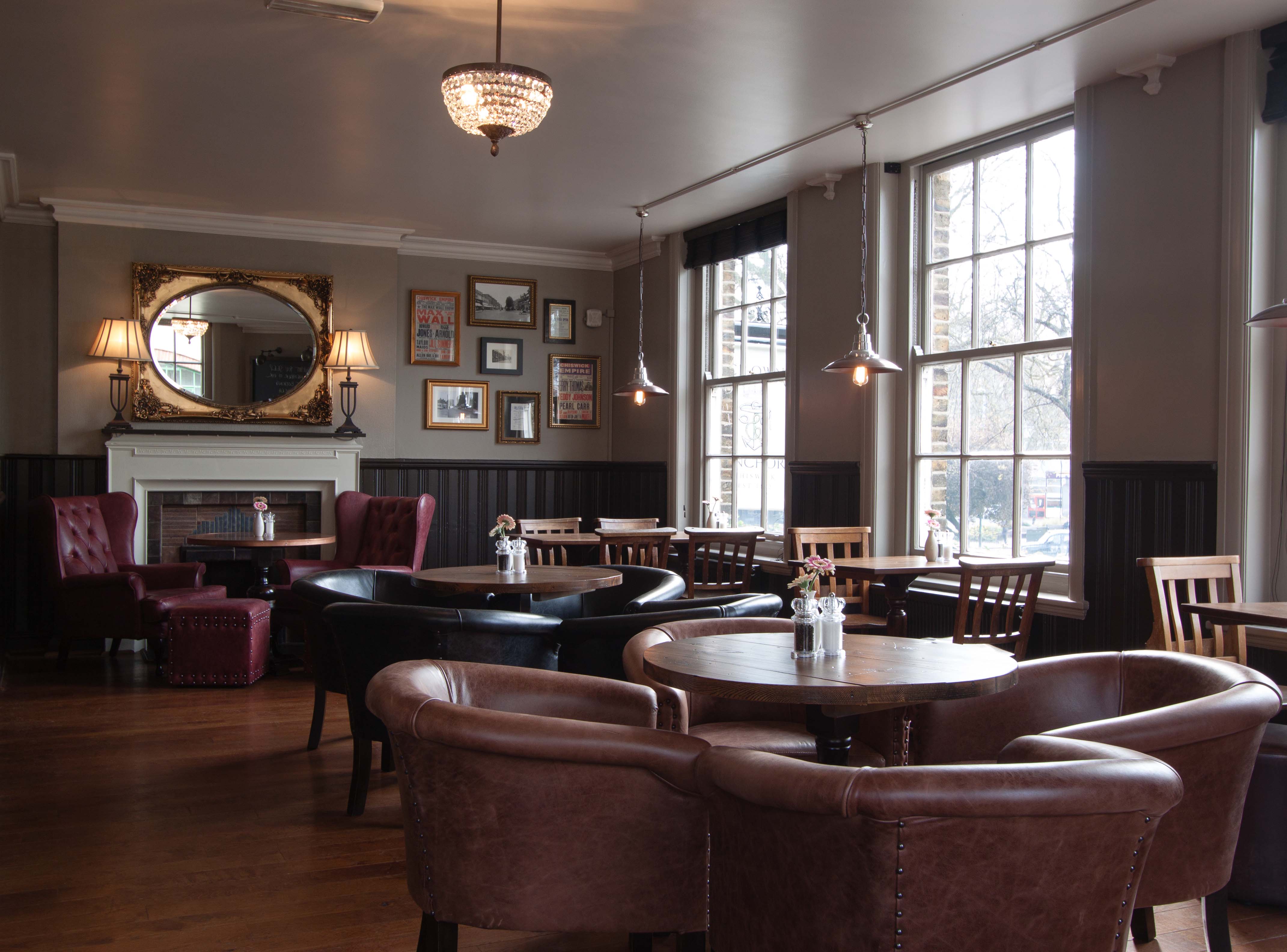 The Crown And Anchor Chiswick London Pub Reviews
