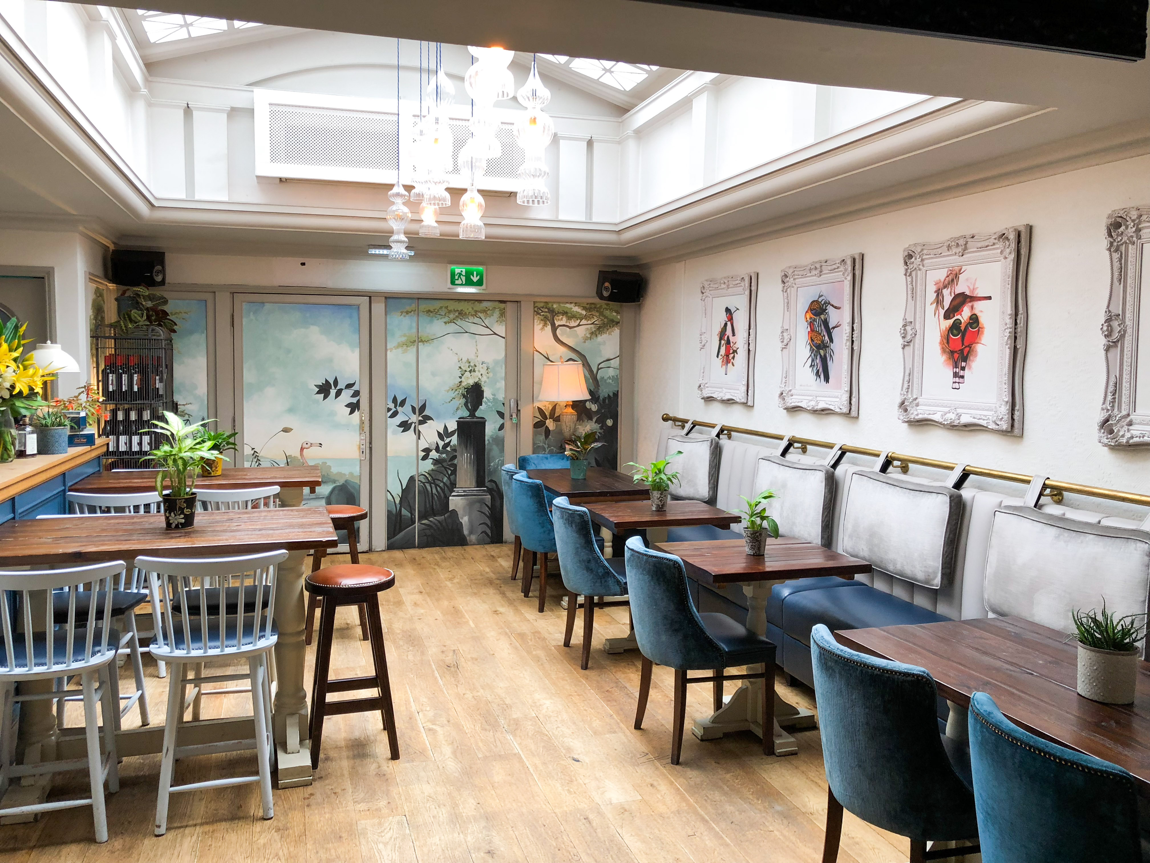 The Hollywood Arms Chelsea London Pub Reviews DesignMyNight