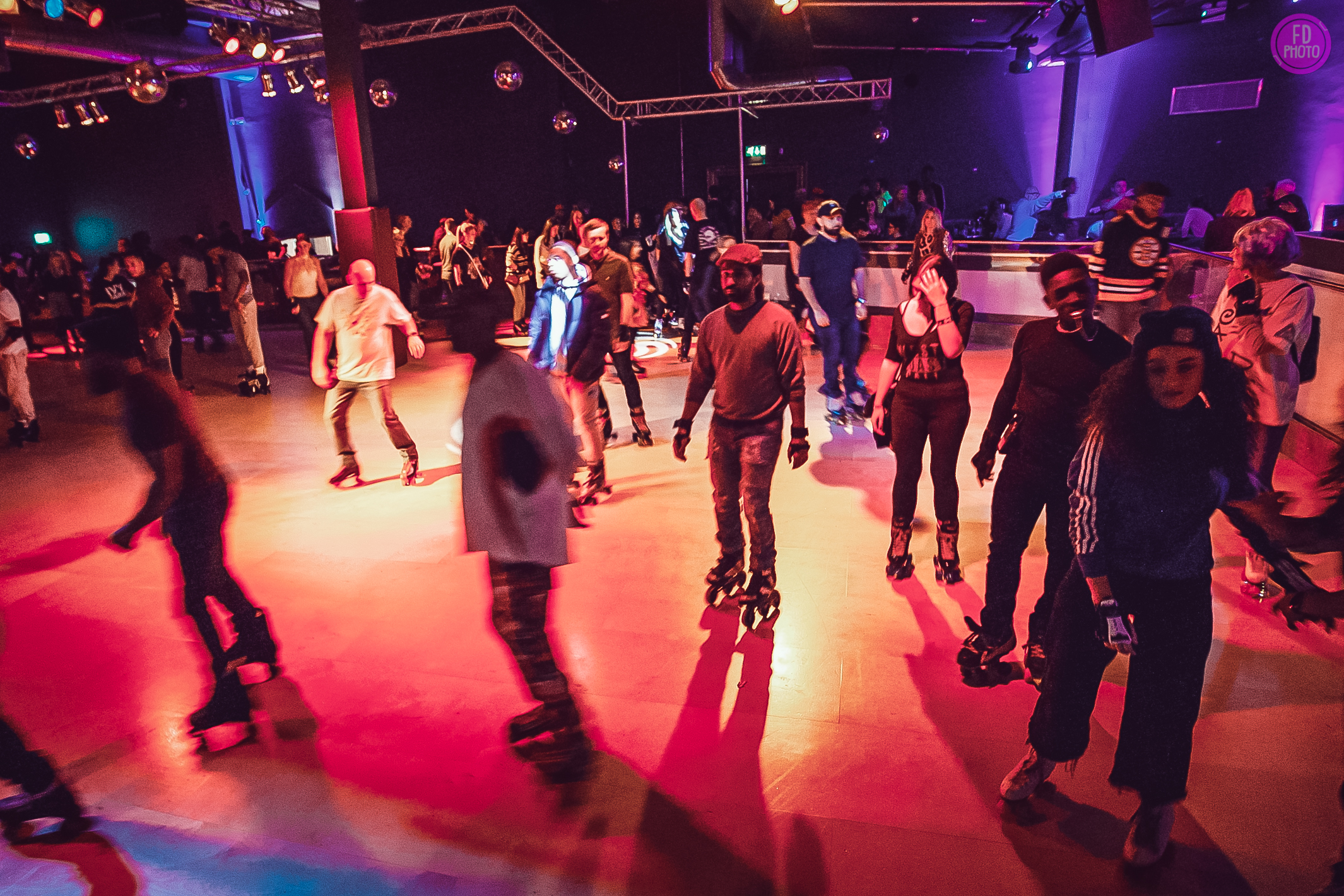 Das ist billig Unaufhörlich sicherlich rolling disco Ausschluss Auch