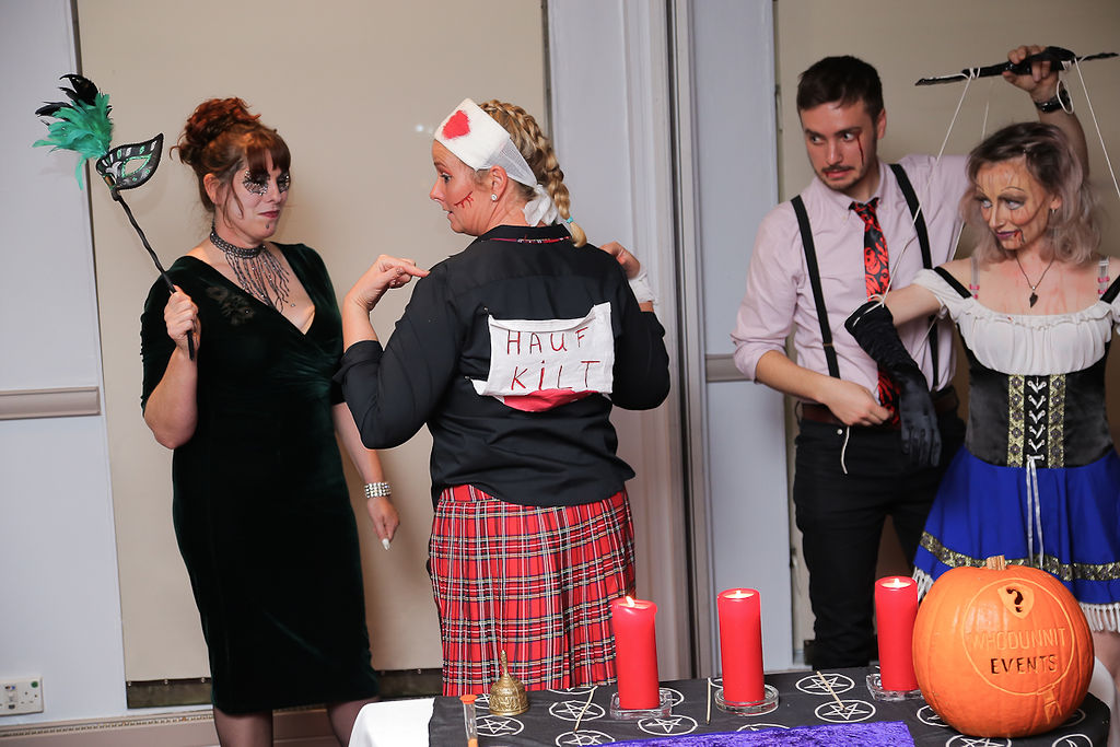 Seance! Halloween Murder Mystery Dinner Glasgow Something A Little