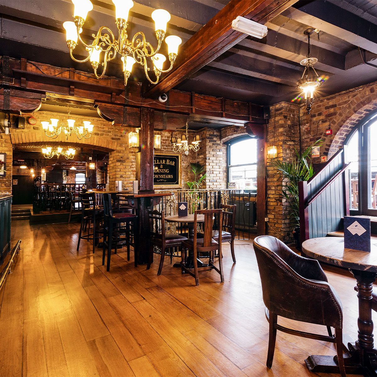 The Old Thameside Inn London Bridge Drinks By The Water DesignMyNight