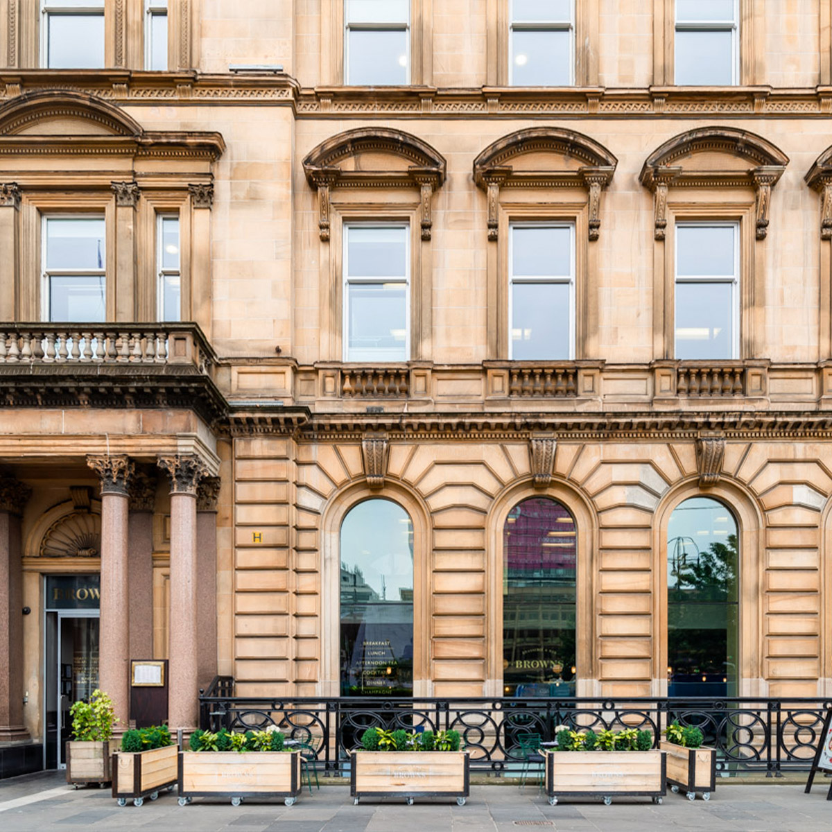 Browns Glasgow Merchant City Glasgow Bar Reviews DesignMyNight