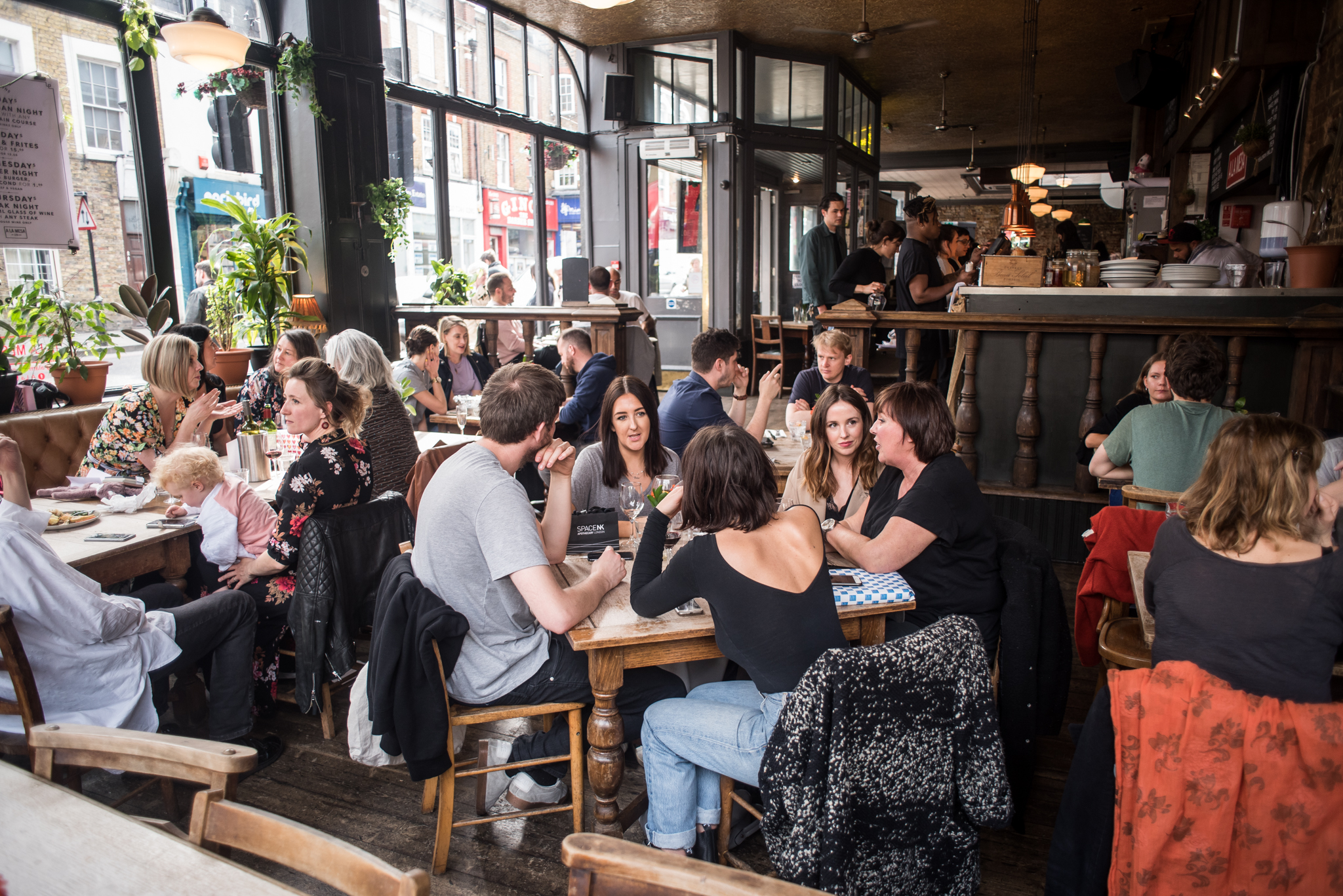 The Three Crowns Stoke Newington London Pub Reviews DesignMyNight