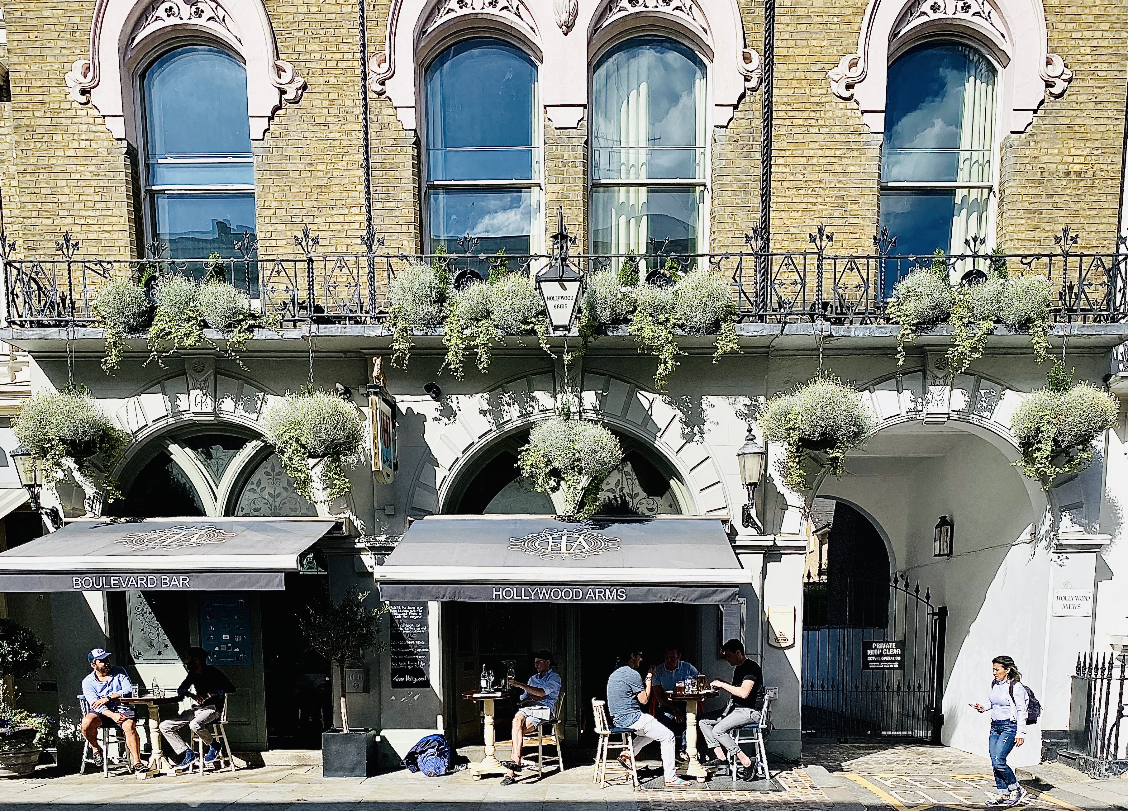 The Hollywood Arms Chelsea London Pub Reviews DesignMyNight