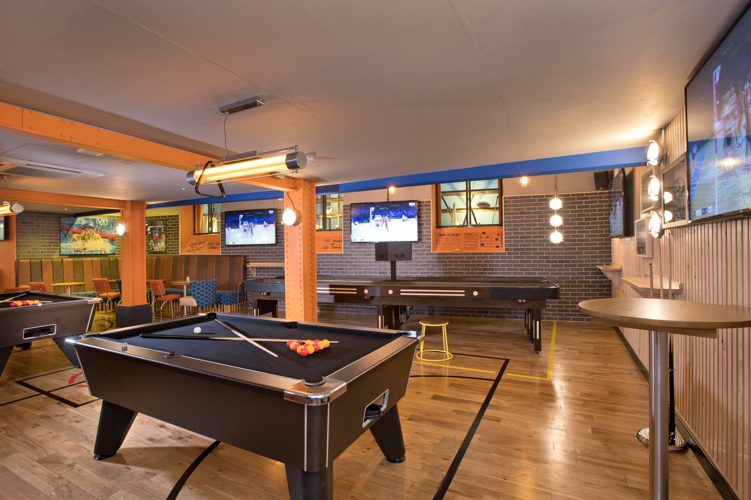 Sports Bar and Grill Marylebone Pool & Games Galore DesignMyNight
