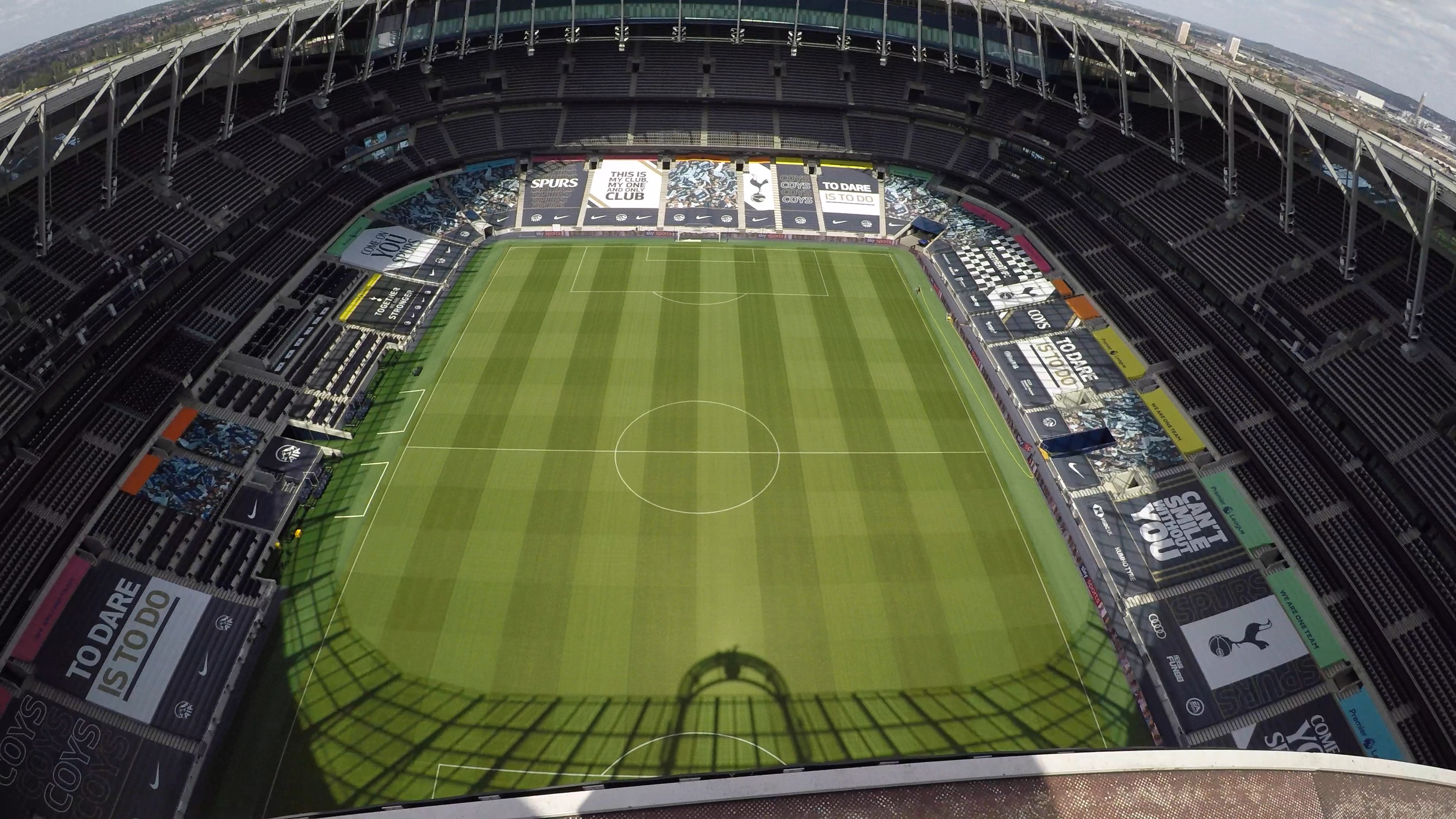 The Dare Skywalk Sky High Experience in Tottenham London DesignMyNight