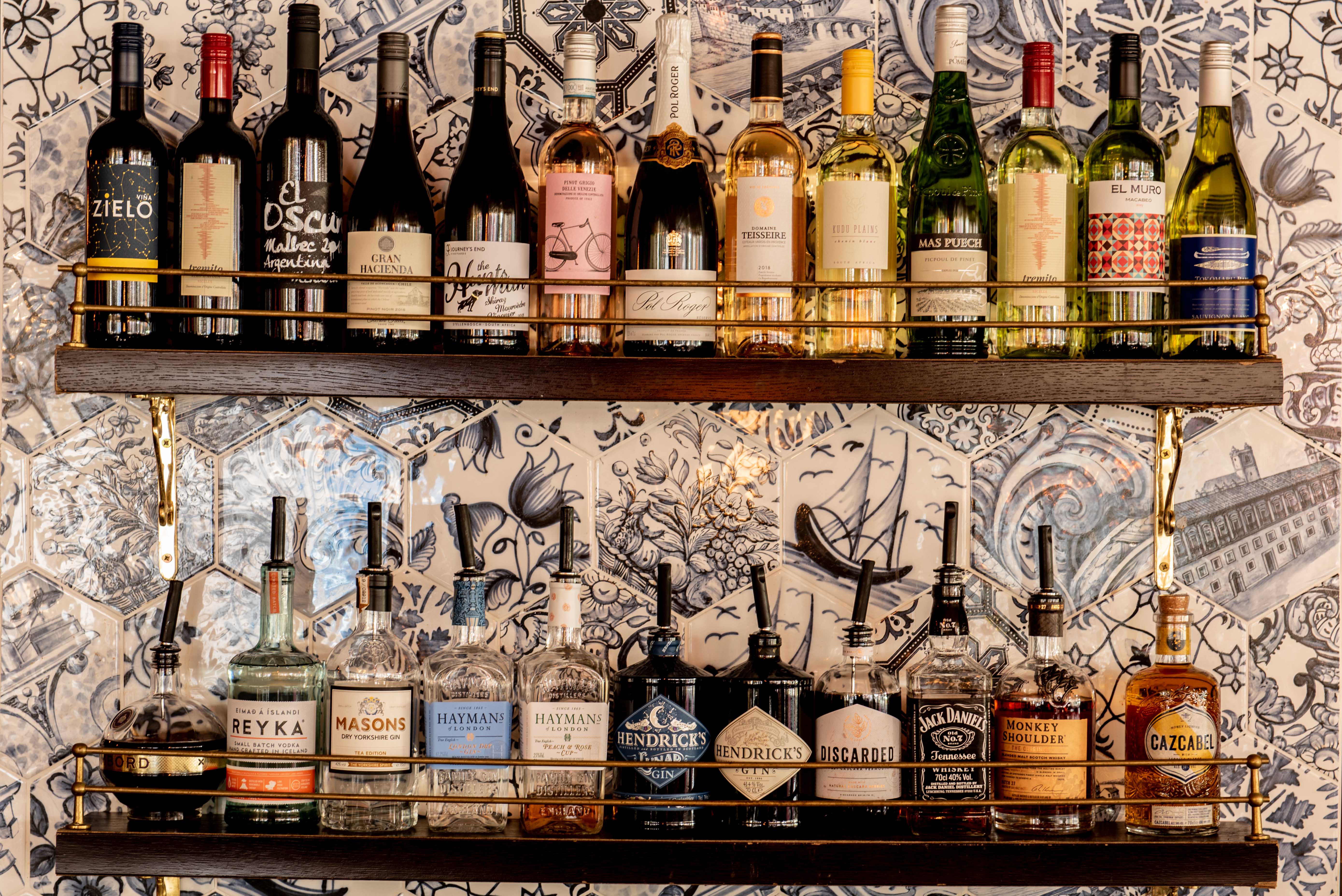 The Old Frizzle Wimbledon London Bar Reviews DesignMyNight