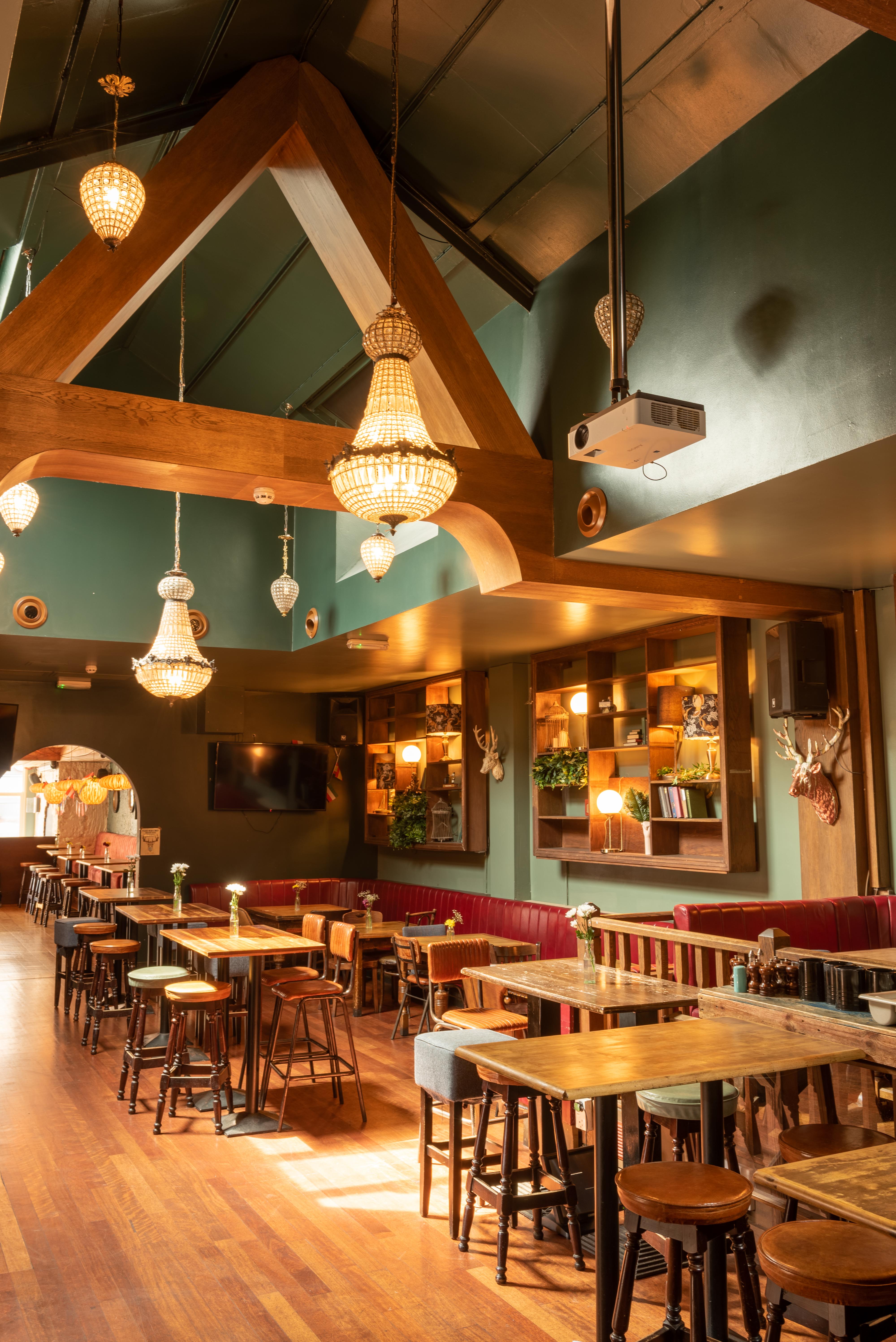 The Old Frizzle Wimbledon London Bar Reviews DesignMyNight