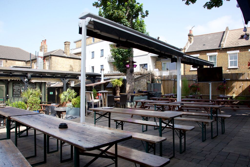 Pubs With Beer Gardens Near Clapham Junction Fasci Garden