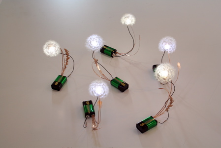 Single Led Light Battery Powered