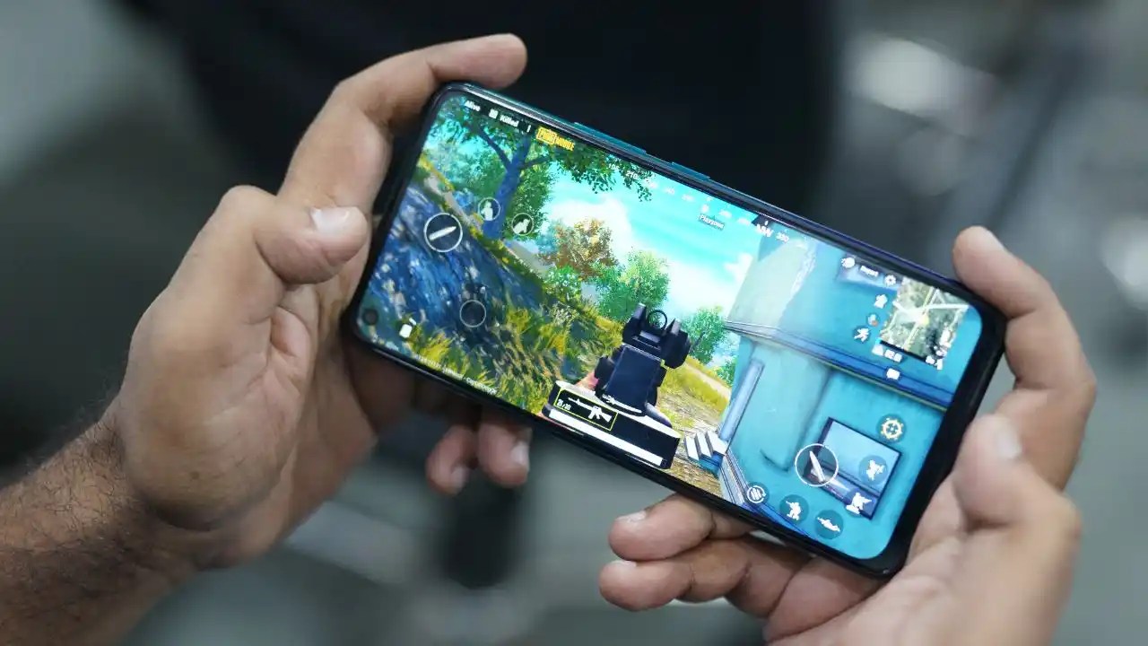 Best gaming phones under Rs 30000 to buy Digit Best gaming phones under Rs 30000 to buy Digit
