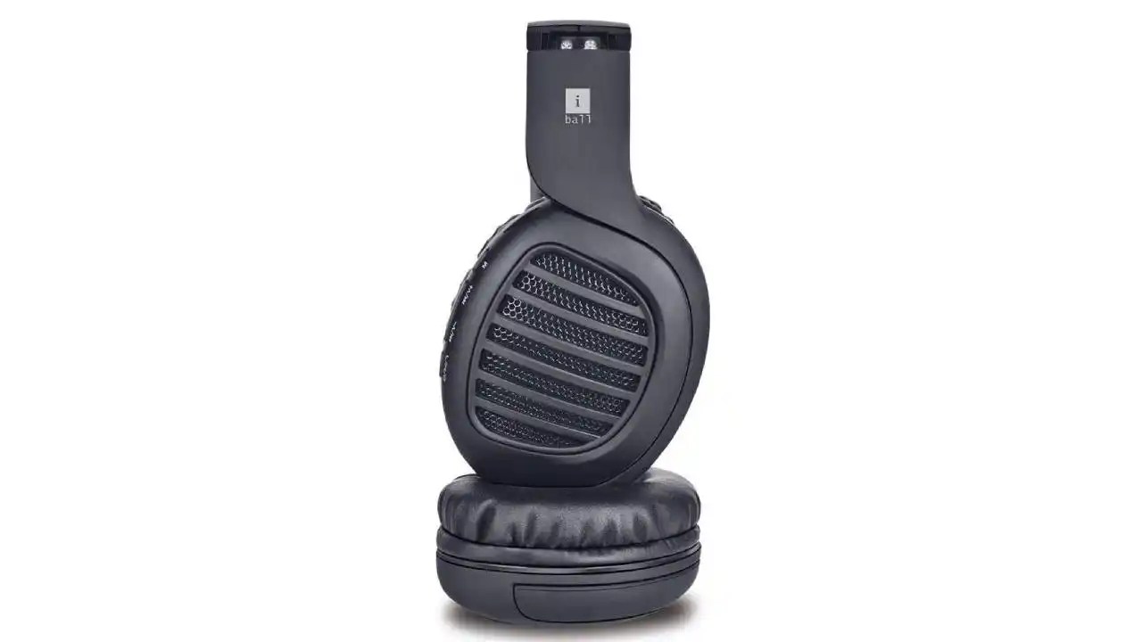 Headphones with built-in FM radio | Digit