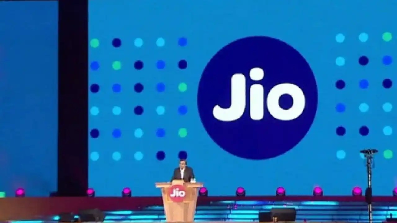 Reliance Jio Launch Airfiber device for Ultra 5G speed