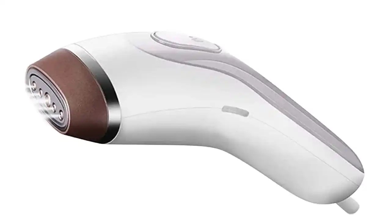 Top handheld garment steamers that are portable and easy to use Digit