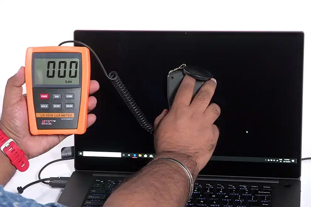 Dell XPS 15 (7590) Review Thin, powerful and with much better thermals