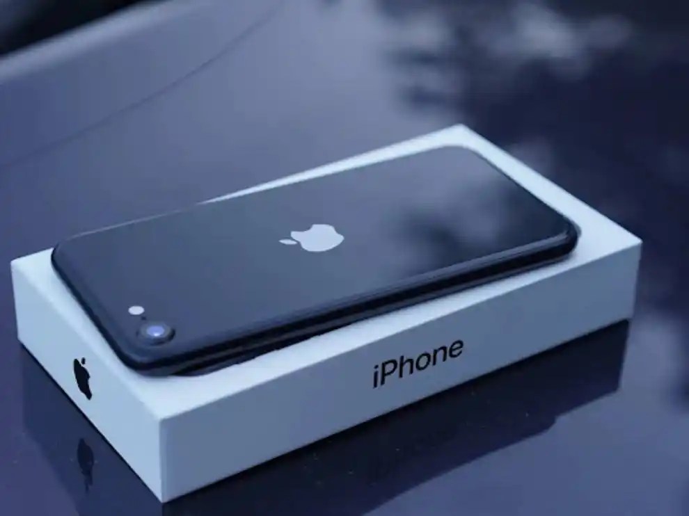 4 steps to unlock your iPhone without a passcode Digit