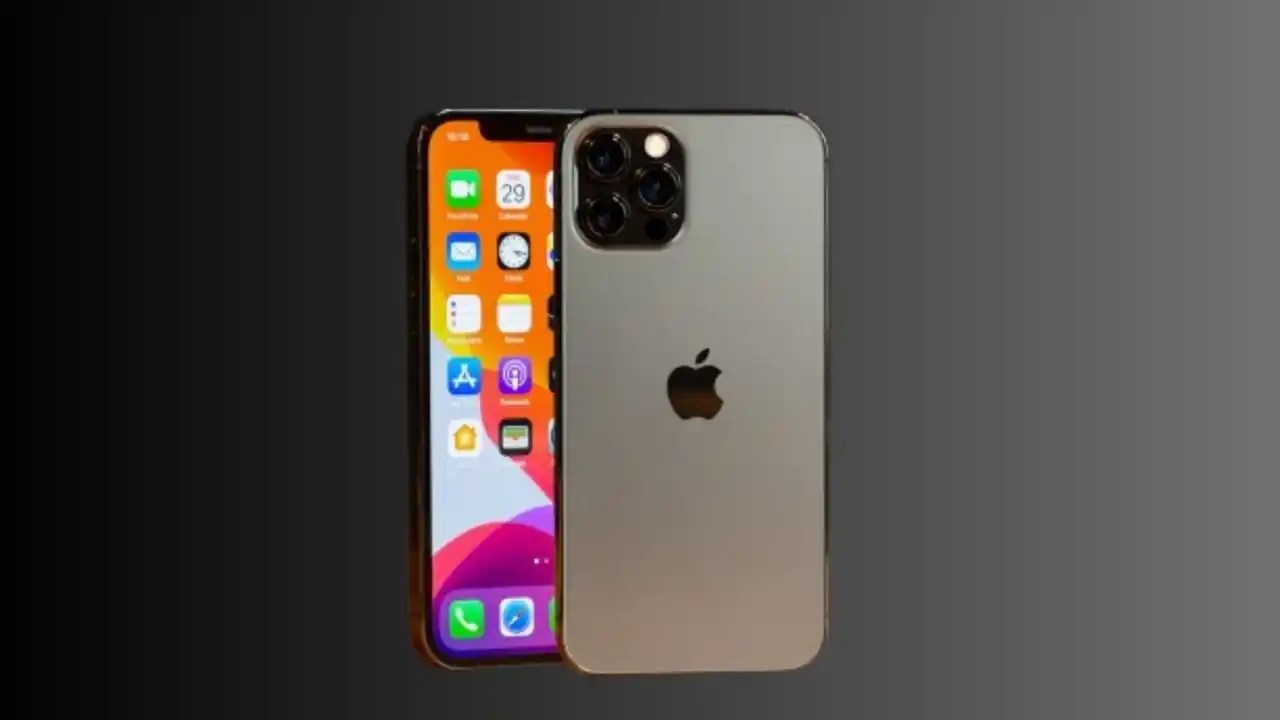 iPhone 12 available at 25,000 discount on Flipkart and Amazon Will you