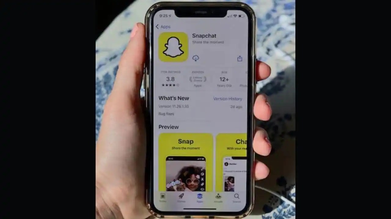 Snapchat testing out lenses with digital goods that can be bought with