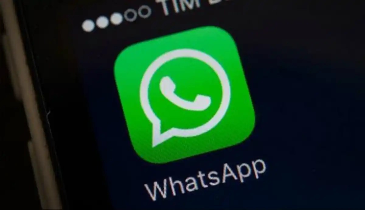 WhatsApp is the most popular messaging app in the world Report Digit