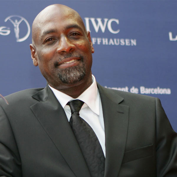 Sir Vivian Richards believes Sachin Tendulkar, Kumar Sangakkara most(09)