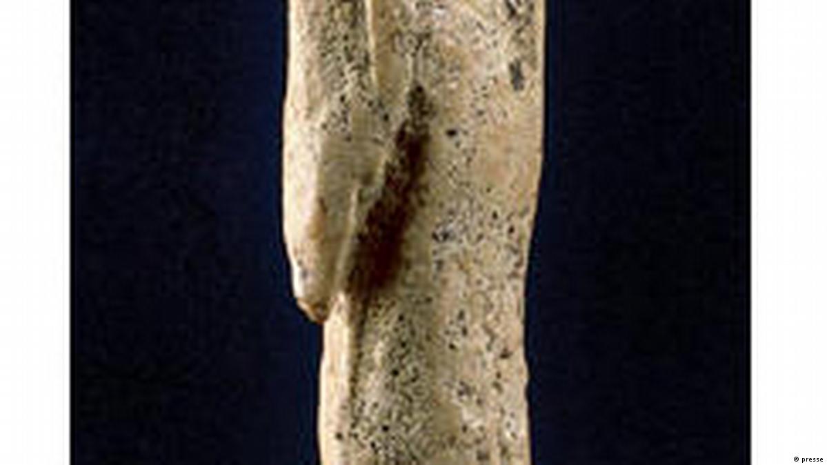 World's Oldest Art Uncovered in Germany DW 12/19/2003