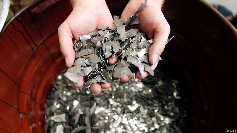Japan rare earth metals discovery DW 06/06/2017