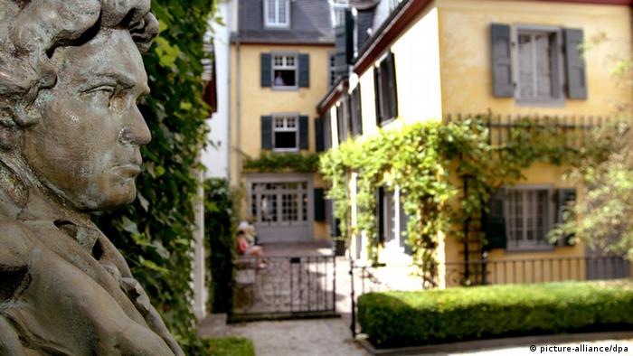30 Best Images China Haus Bonn Beethoven Haus In Bonn Is A Reflection