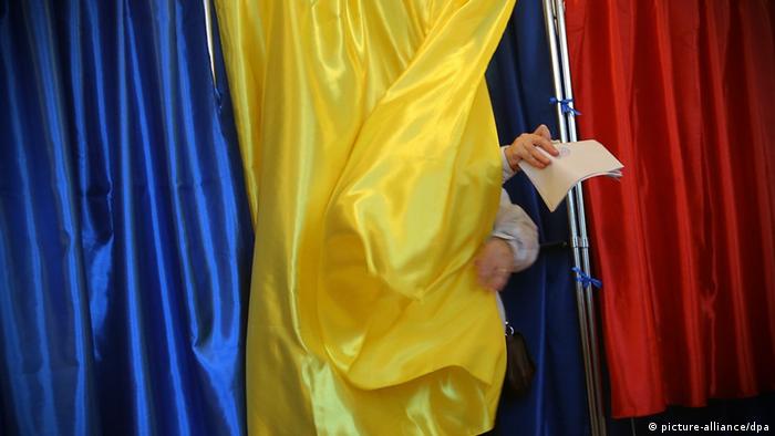 Un ExerciÅ£iu De Istorie AlternativÄ Romania Dw 19 02 2013