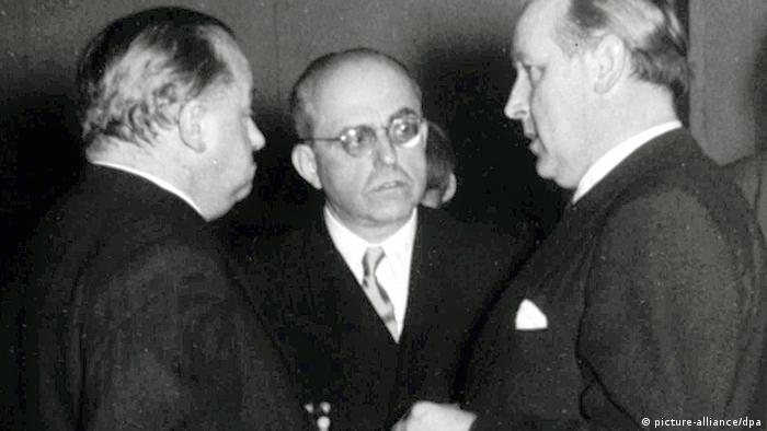 Hitler S Art Dealer Why A Jewish Avant Gardist Worked For The Nazis Arts Dw 15 03 2016