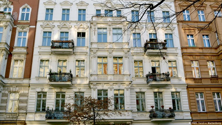 Court sides with Berlin over Airbnb ban DW 06/08/2016