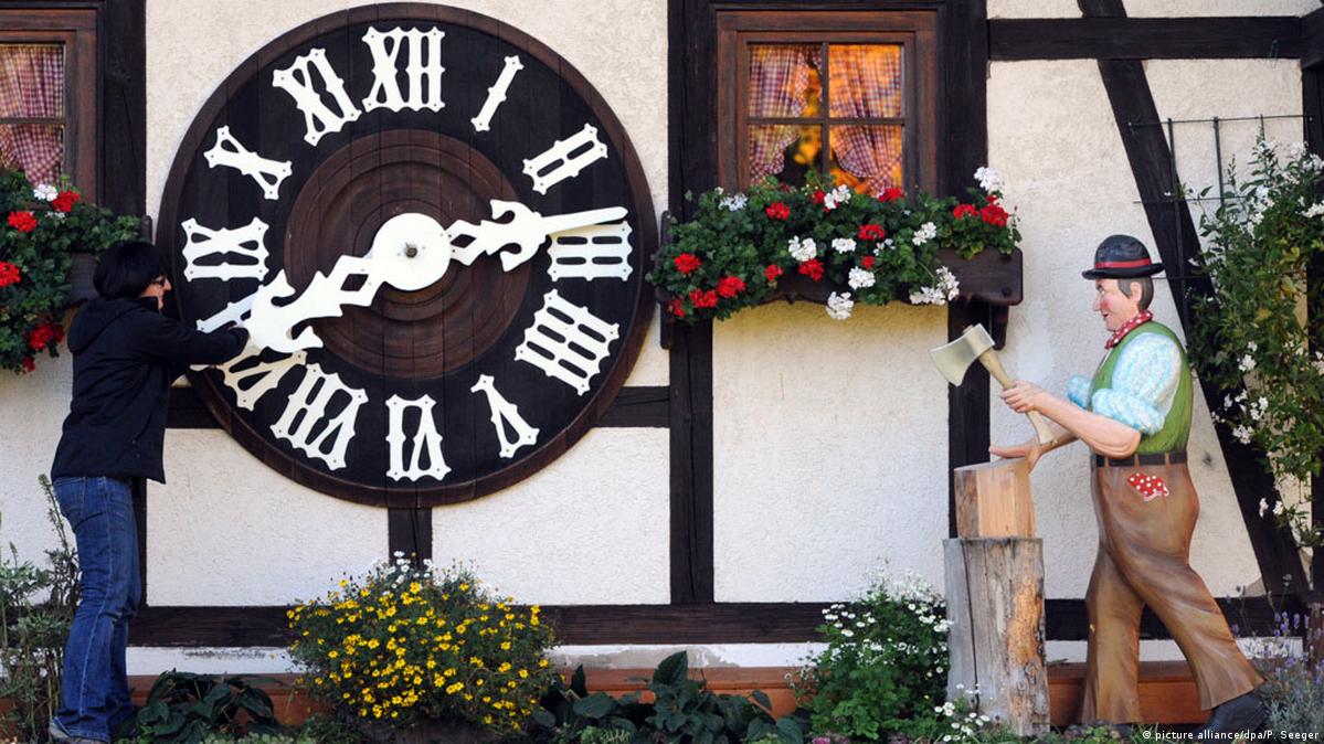 European clocks to change to wintertime DW 10/26/2018