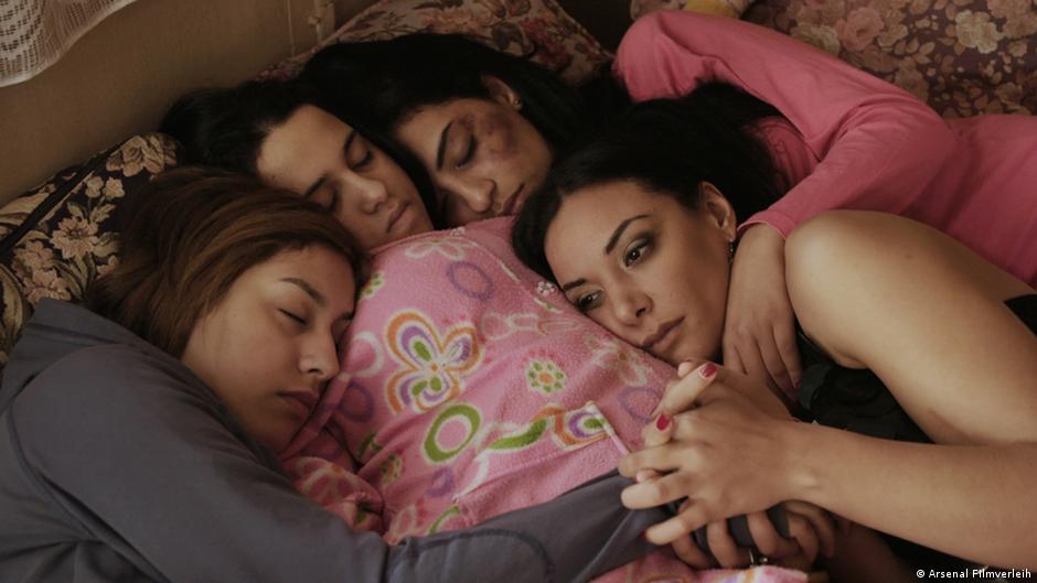 فيلم مغربي ممنوع من العرض الزين اللي فيك