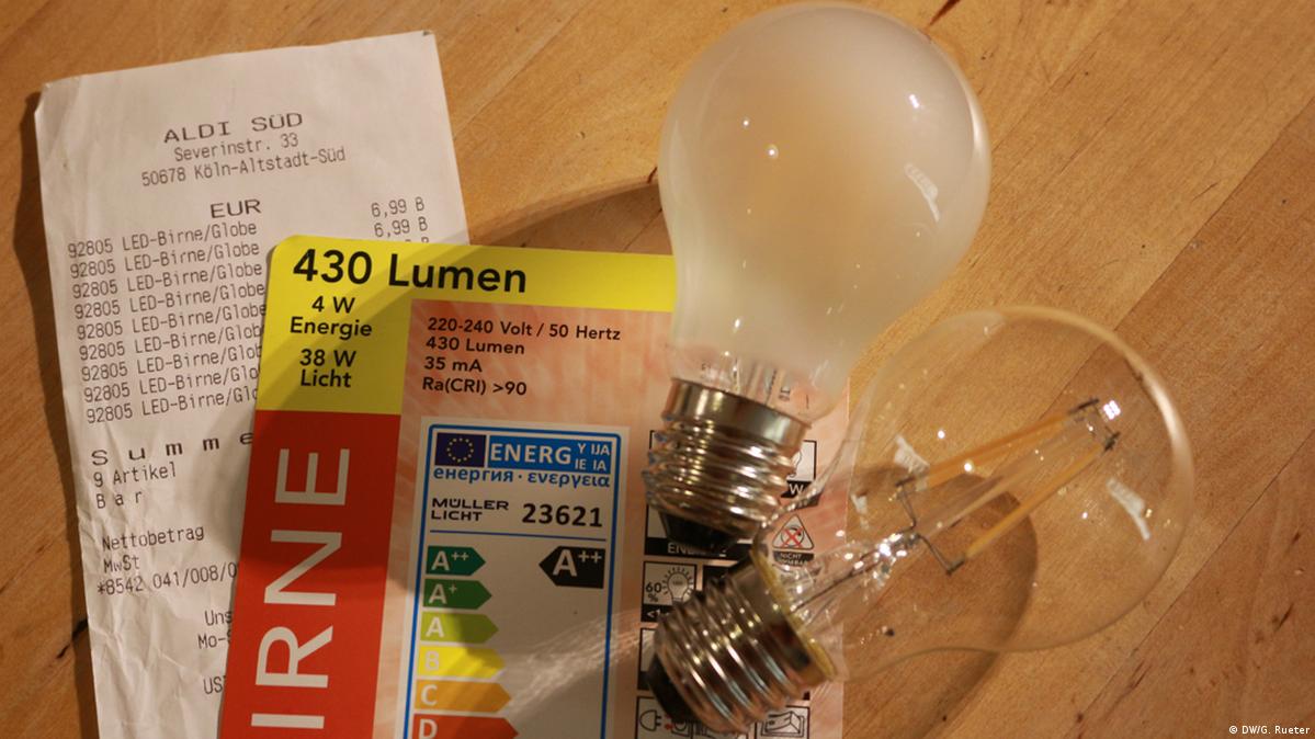 Halogen lightbulbs banned across EU DW 08/31/2018
