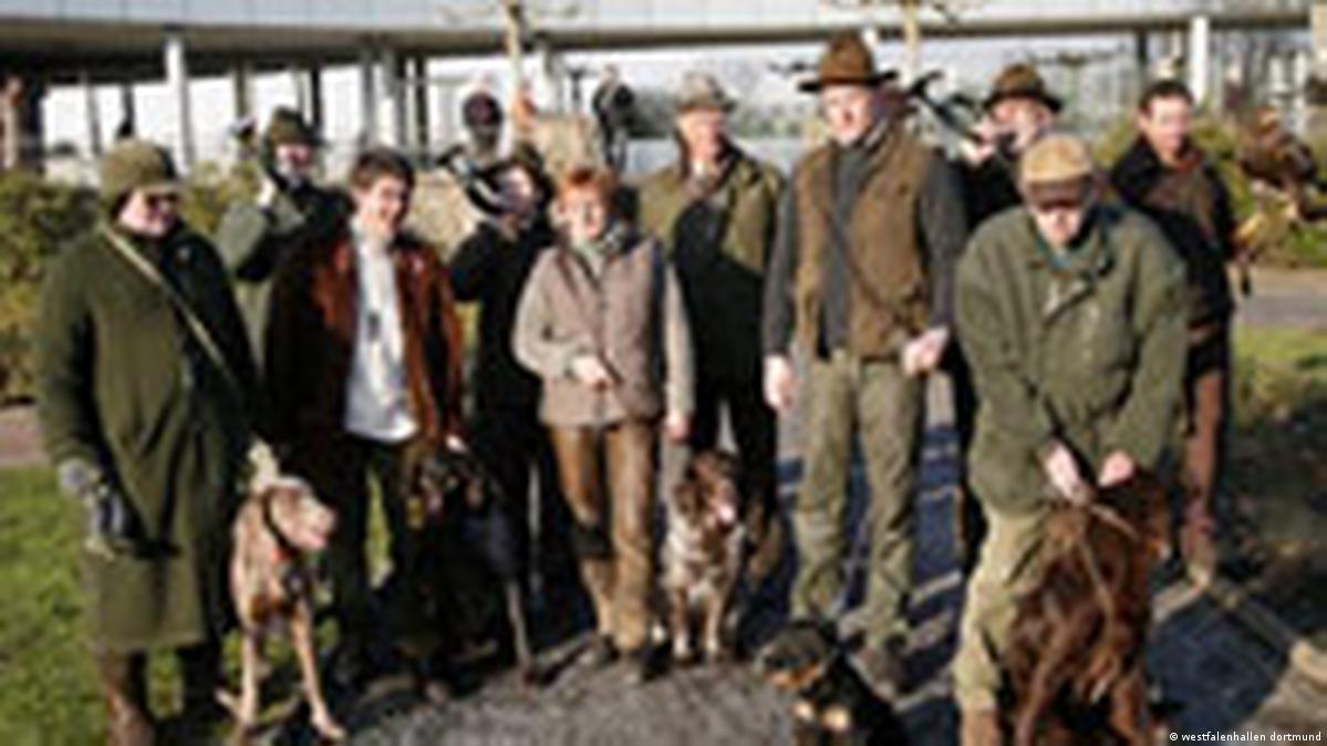 Hunting in Germany DW 02/04/2007