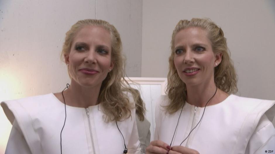 Double stunts with the Miller twins DW 11/03/2016