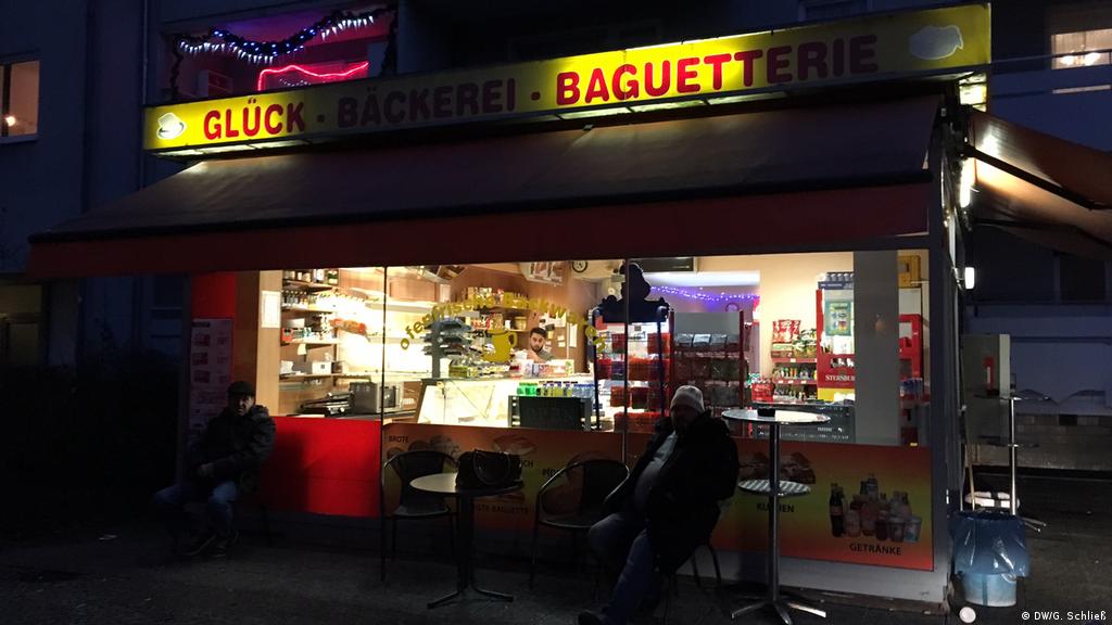 East Of Chicago Berlin Ohio Berlin East Of Chicago Pizza 4925 W Main