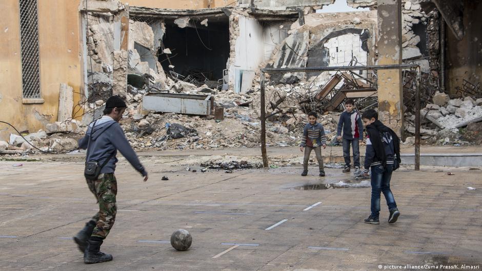 Fighting continues in Syrian 'safe zones' DW 05/06/2017