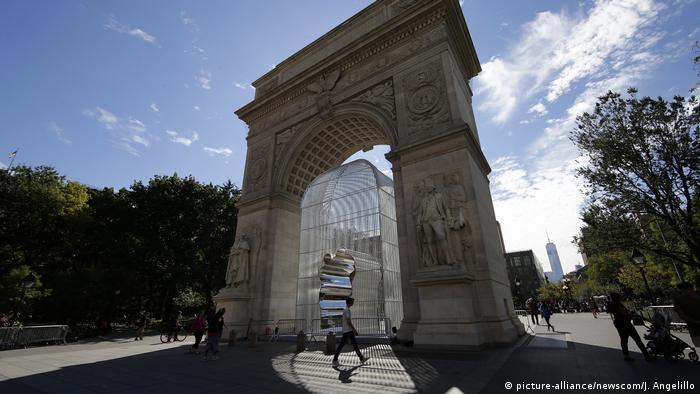 Ausstellung Ai Weiwei Good Fences Make Good Neighbors Eroffnet In New York Kunst Dw 11 10 2017